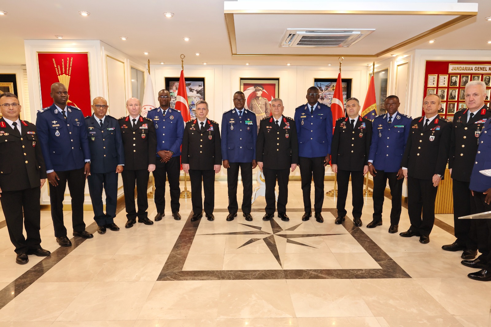 Coopération internationale : le haut commandant  de la Gendarmerie sénégalaise en  visite officielle auprès du commandement général de la Gendarmerie de la république de Turquie ‎ - Image 3